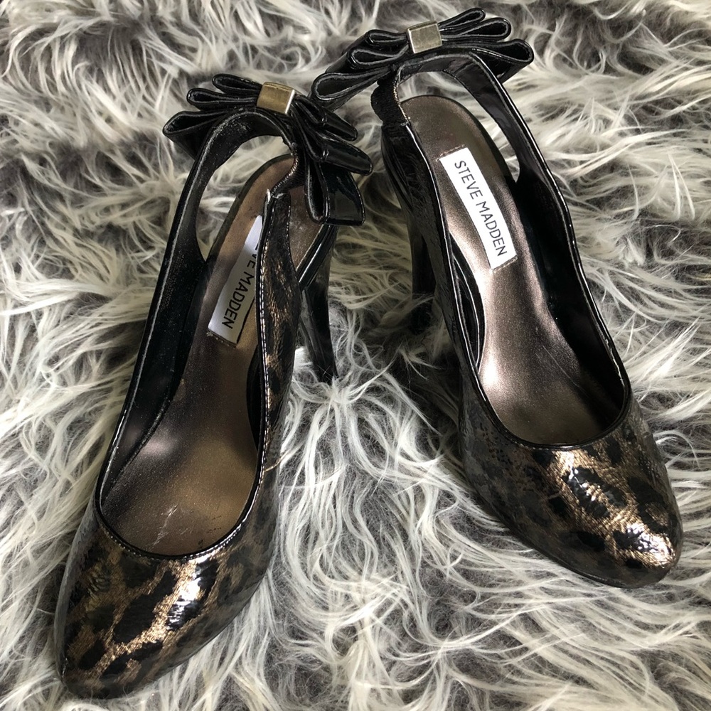 STEVE MADDEN Leopard Bow Heels